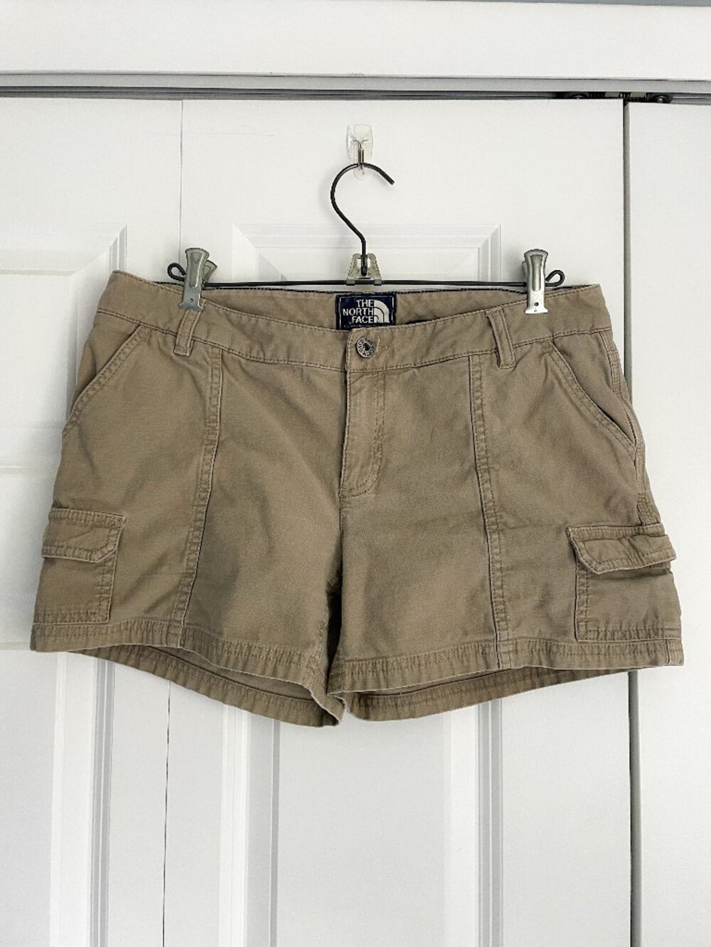 The North Face Women's Tan Utility Cargo Mini Shorts Size 10 Regular